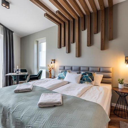 Amade Apartmanok 1 Ráb Exteriér fotografie